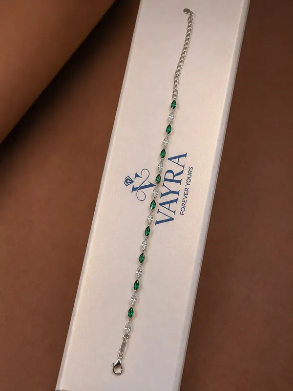Silver_&_Green_92.5_Marquise_Stone_Link_Chain_Bracelet_For_Women