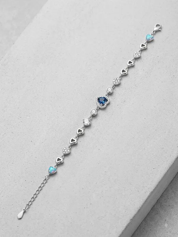 Silver_Heart_Charm_Bracelet_For_Women