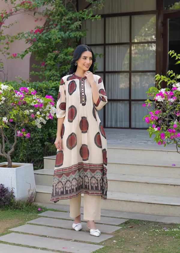 Cream_Cotton_Flared_Anarkali_Kurta_For_Women