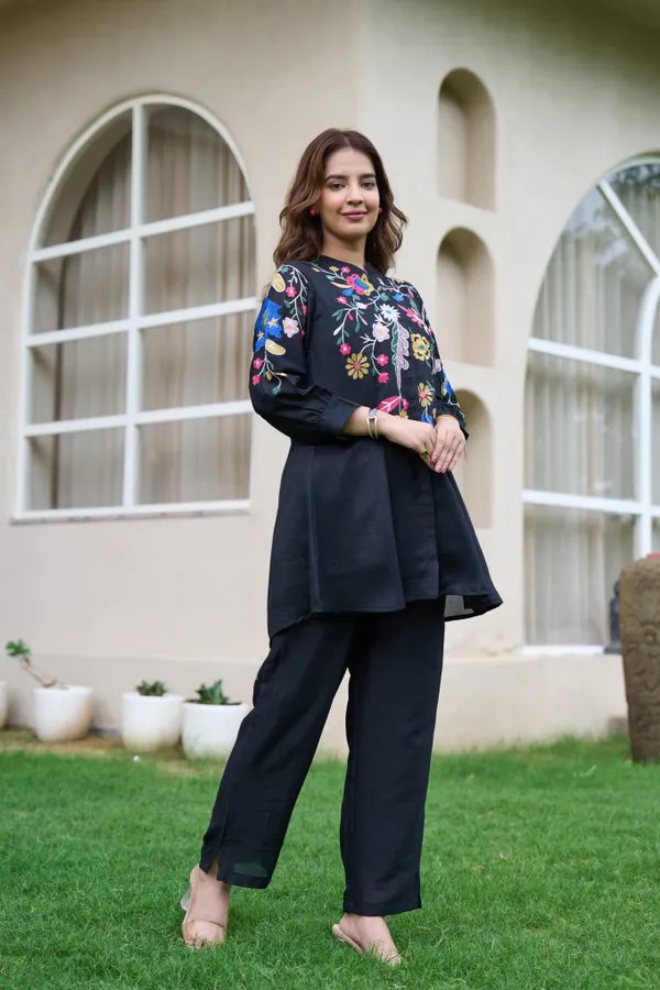 Black_Cotton_Floral_Embroidered_High-Low_Kurta_Set_For_Women