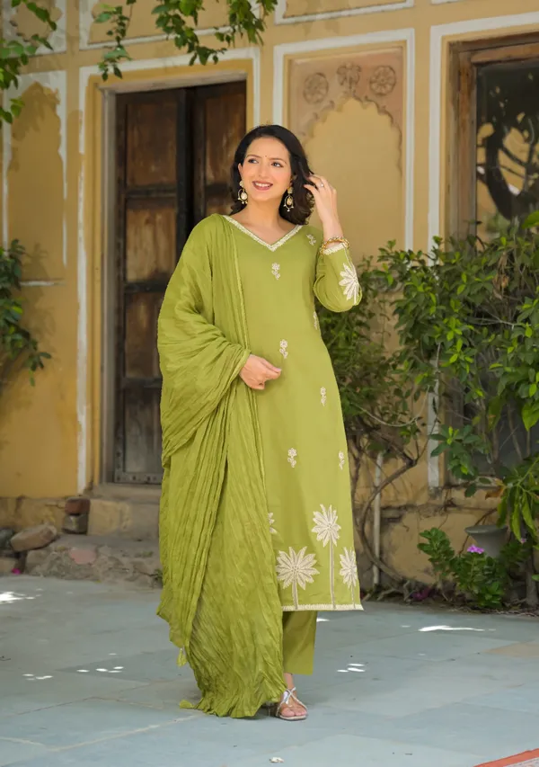 Green_Mul_Cotton_Three_Piece_Suit_Set_For_Women