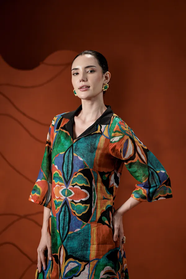 Multicolor_Cotton_Printed_Collared_Straight_Kurta_For_Women