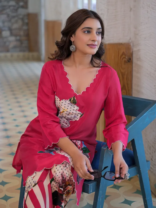 Pink_Cotton_Floral_Print_Scalloped_Kurta_Palazzo_Set_For_Women