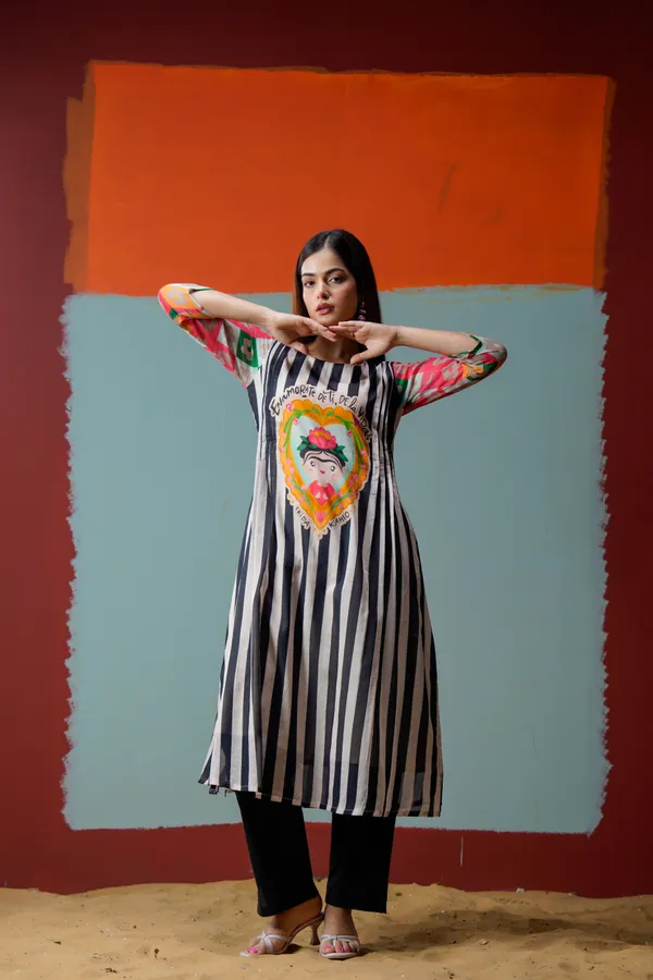 Black_White_Cotton_Striped_Flared_Kurta_For_Women