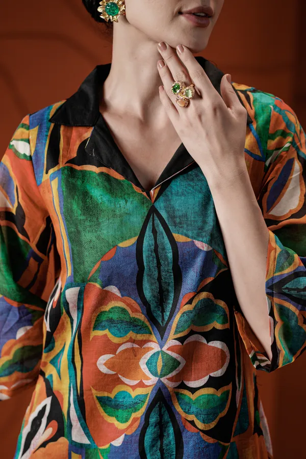 Multicolor_Cotton_Printed_Collared_Straight_Kurta_For_Women