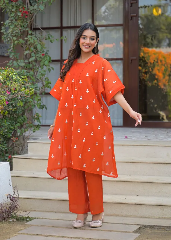 Orange_Cotton_Embroidered_Straight_Kurta_Pant_Set_For_Women