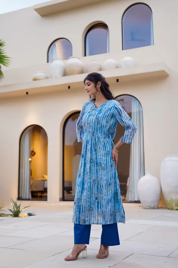 Blue_Cotton_Straight_Floral_Print_Kurta_For_Women