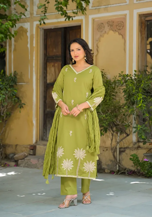 Green_Mul_Cotton_Three_Piece_Suit_Set_For_Women