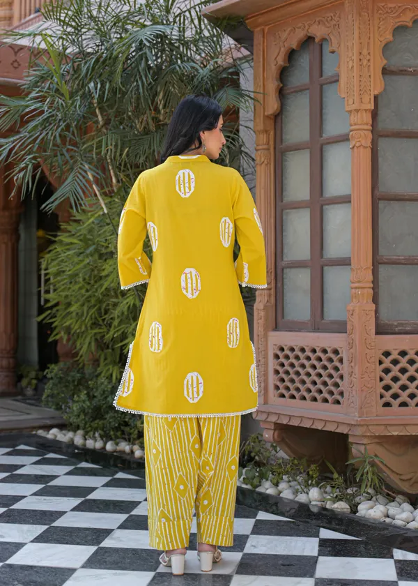 Yellow_Cotton_Straight_Embroidered_Kurta_Palazzo_Set_For_Women