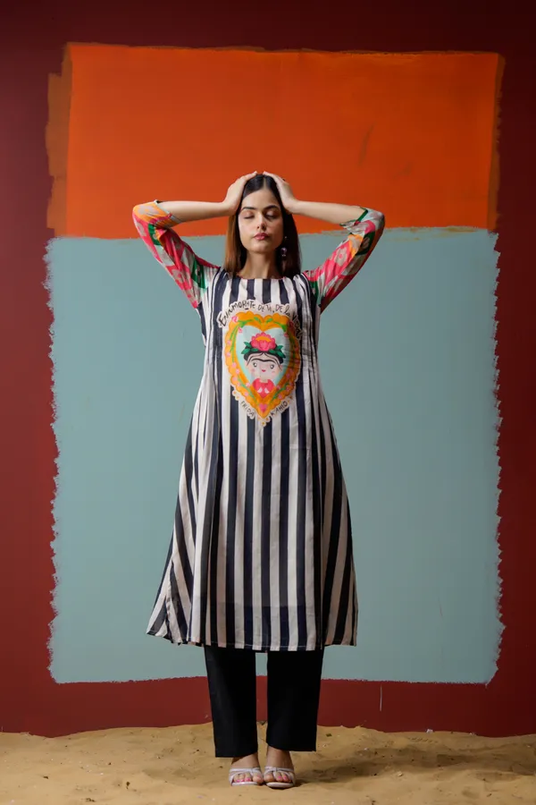 Black_White_Cotton_Striped_Flared_Kurta_For_Women