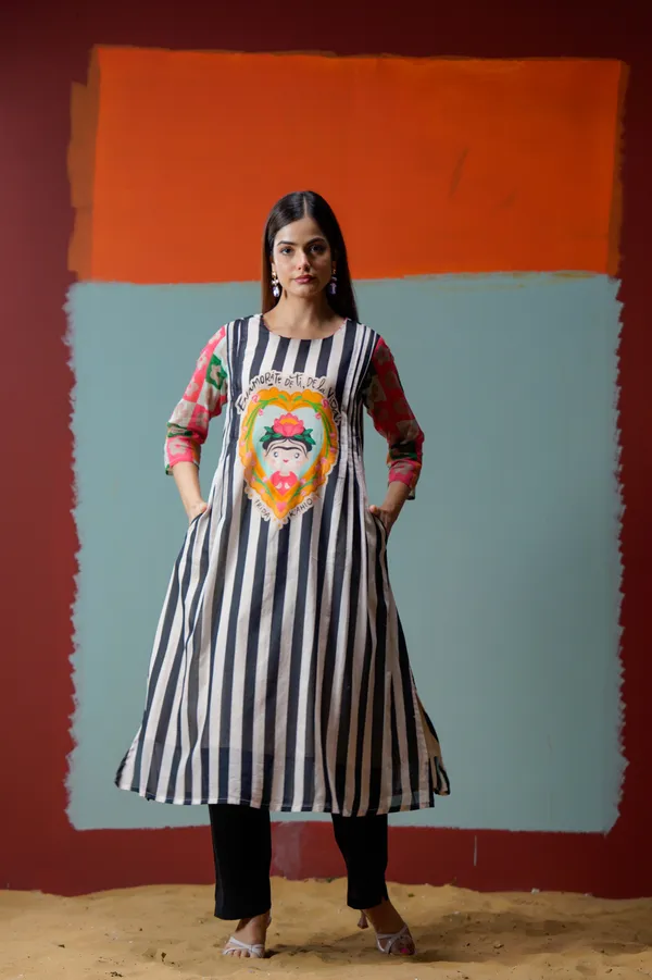 Black_White_Cotton_Striped_Flared_Kurta_For_Women