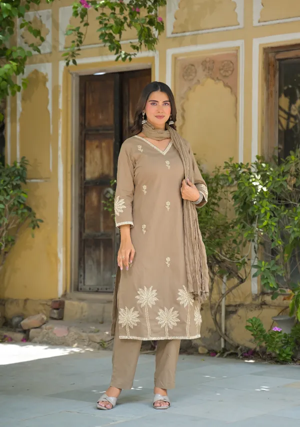 Beige_Mul_Cotton_Three_Piece_Suit_Set_For_Women