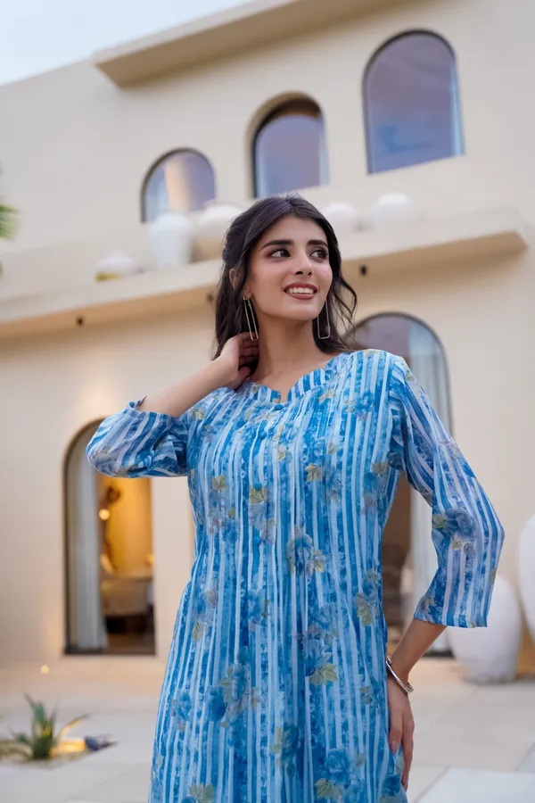 Blue_Cotton_Straight_Floral_Print_Kurta_For_Women