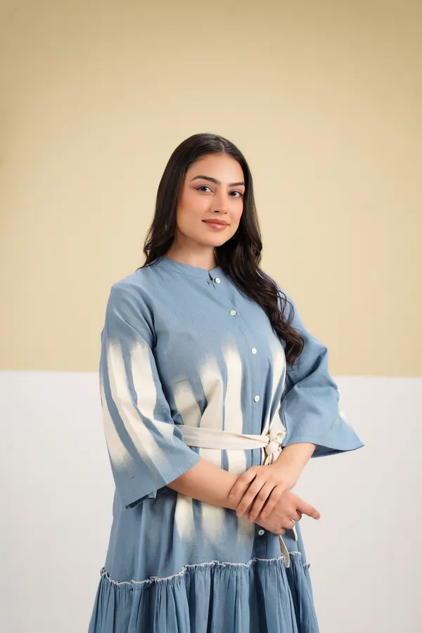 Blue_Cotton_Tie_Dye_Tiered_Shirt_Dress_For_Women