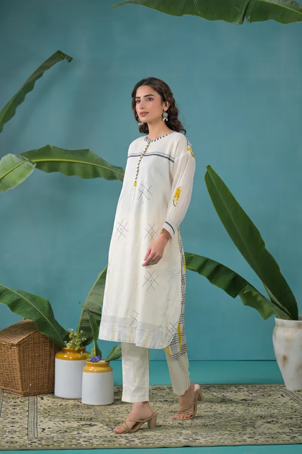 White_Cotton_Printed_Straight_Kurta_Pant_Set_For_Women