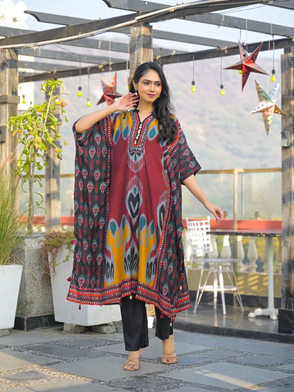 Maroon_Cotton_Ikat_Print_Relaxed_Kaftan_Kurta_For_Women