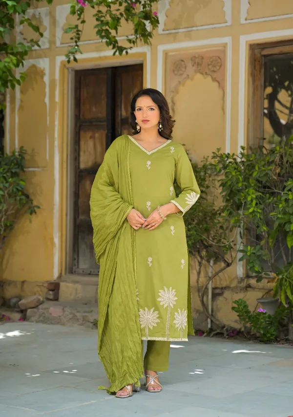 Green_Mul_Cotton_Three_Piece_Suit_Set_For_Women