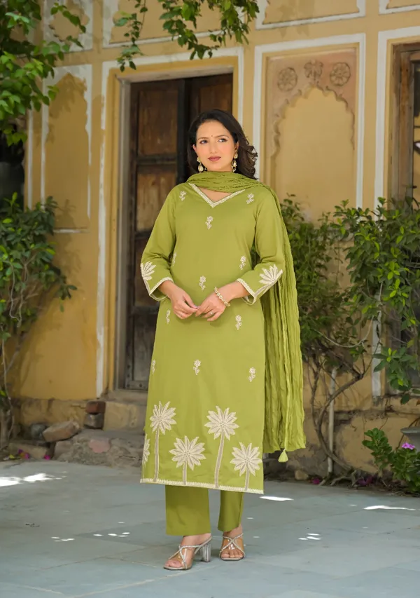 Green_Mul_Cotton_Three_Piece_Suit_Set_For_Women