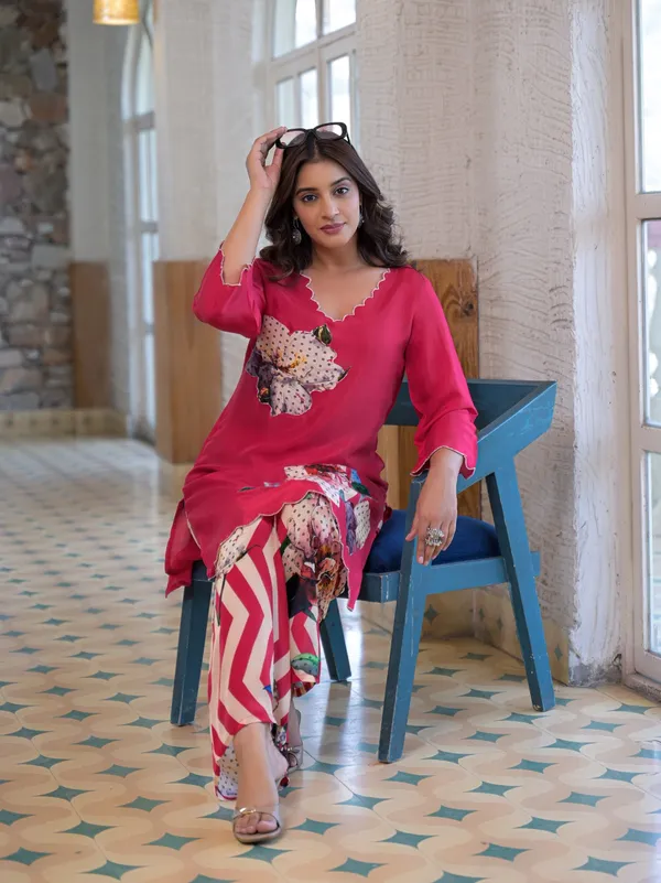 Pink_Cotton_Floral_Print_Scalloped_Kurta_Palazzo_Set_For_Women