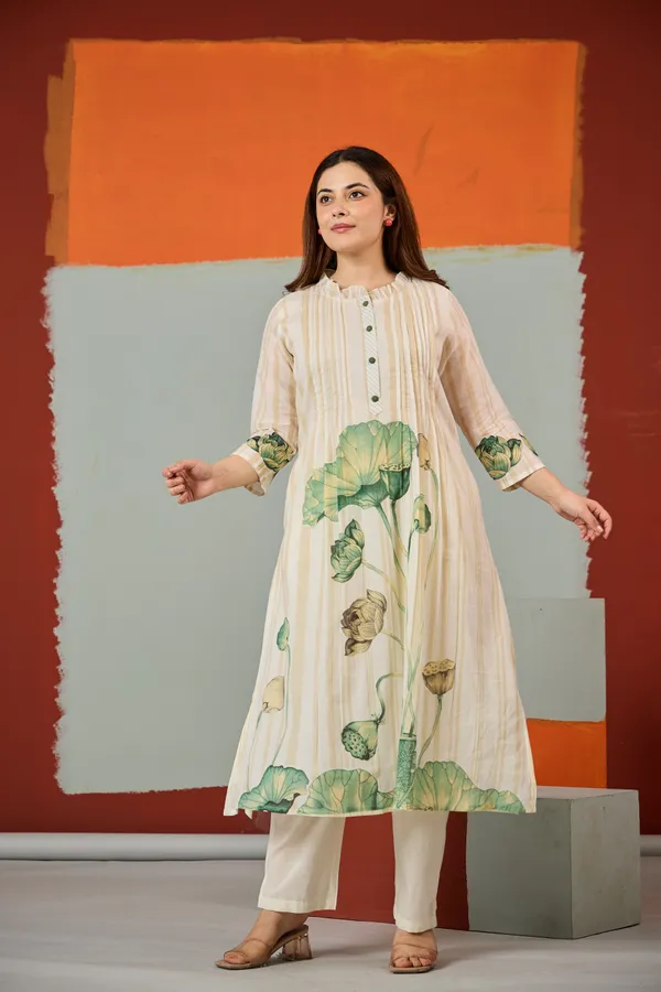 Cream_Cotton_A-Line_Lotus_Print_Kurta_For_Women