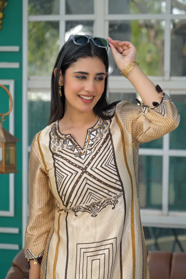 Beige_Crepe_Straight_Geometric_Print_Mirror_Work_Kurta_For_Women