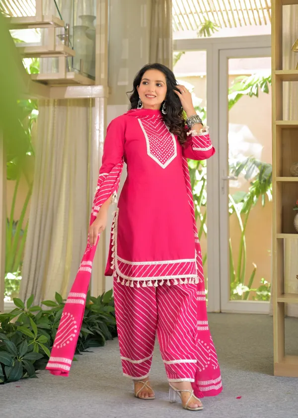 Rani_Mul_Cotton_Three_Piece_Suit_Set_For_Women