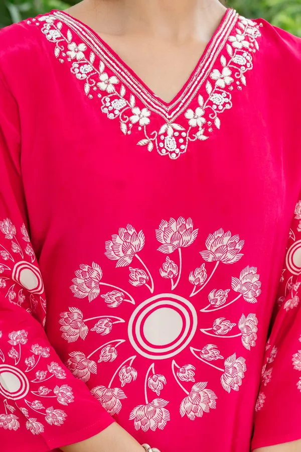 Pink_Crepe_Three_Piece_Suit_Set_For_Women