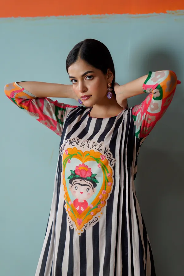 Black_White_Cotton_Striped_Flared_Kurta_For_Women
