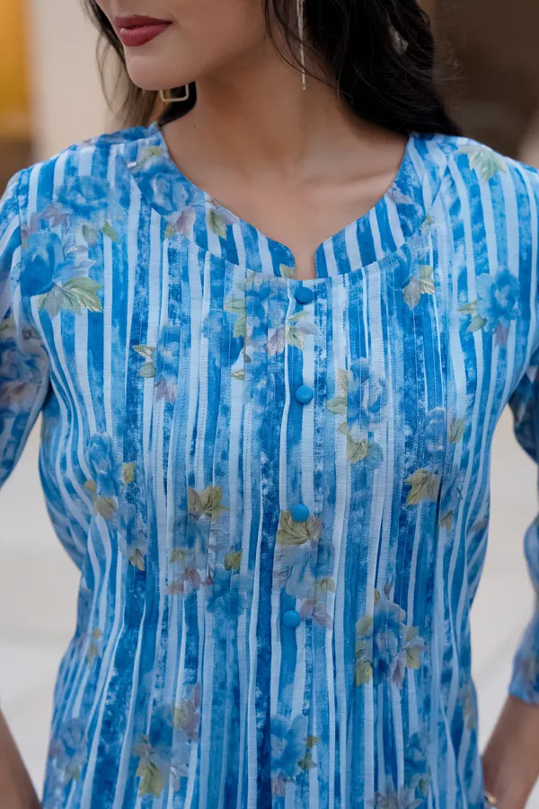 Blue_Cotton_Straight_Floral_Print_Kurta_For_Women
