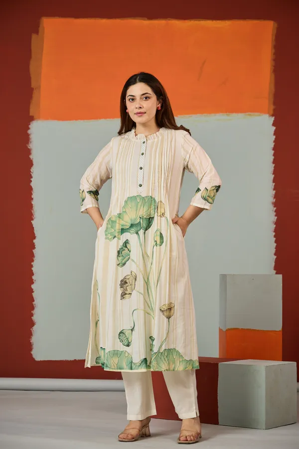Cream_Cotton_A-Line_Lotus_Print_Kurta_For_Women