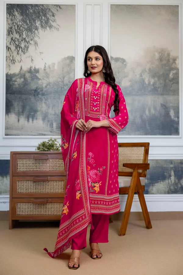 Pink_Cotton_Floral_Print_Mirror_Work_Straight_Kurta_Set_For_Women