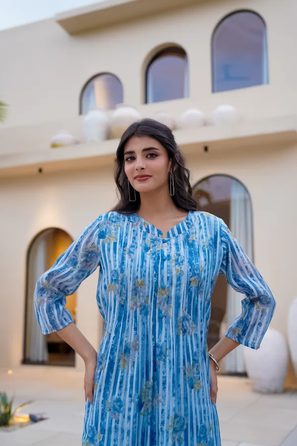 Blue_Cotton_Straight_Floral_Print_Kurta_For_Women