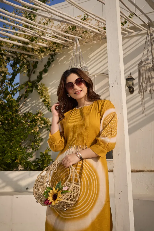 Mustard_Yellow_Cotton_Tie-Dye_Straight_Kurta_Pant_Set_For_Women