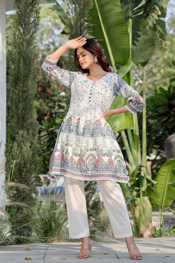 White_Cotton_Flared_Tiered_Floral_Print_Kurta_For_Women