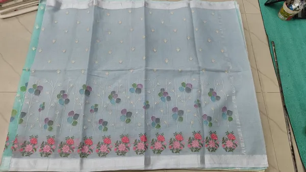 Grey_Kota_Silk_Embroidered_Floral_Border_Saree_For_Women