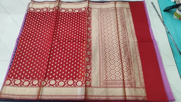 Maroon_Cotton_Silk_Zari_Woven_Banarasi_Saree_For_Women