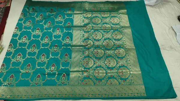 Teal_Katan_Silk_Zari_Floral_Paisley_Banarasi_Saree_For_Women