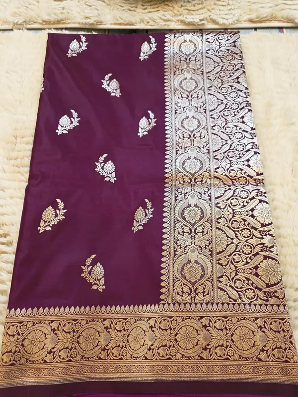 Wine_Purple_Mashru_Silk_Zari_Woven_Banarasi_Saree_For_Women