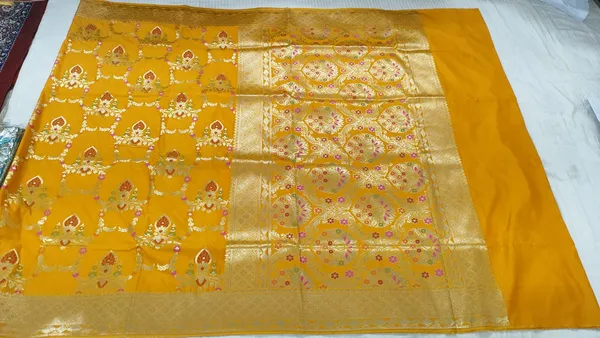 Yellow_Katan_Silk_Zari_Woven_Banarasi_Saree_For_Women