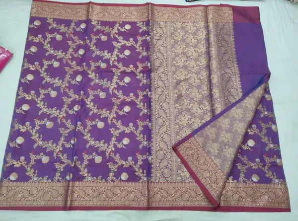 Purple_Art_Katan_Silk_Zari_Woven_Banarasi_Saree_For_Women