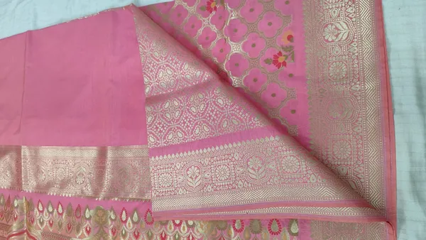 Pink_Katan_Silk_Zari_Floral_Border_Banarasi_Saree_For_Women