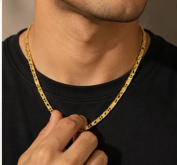 Gold_Stainless_Steel_Geometric_Link_Chain_For_Men