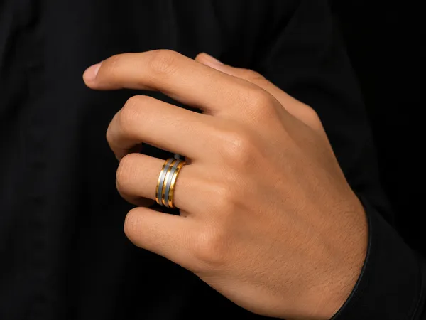 Black_plated_round_simple