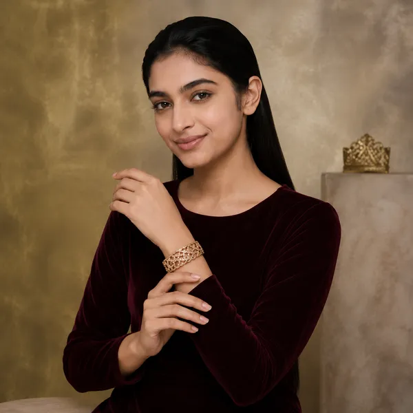 Gold_Tone_Stainless_Steel_Floral_Stone_Studded_Bangle_For_Women
