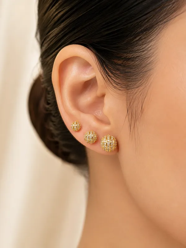 Gold_Stainless_Steel_Crystal_Round_Stud_Earrings_Set_For_Women