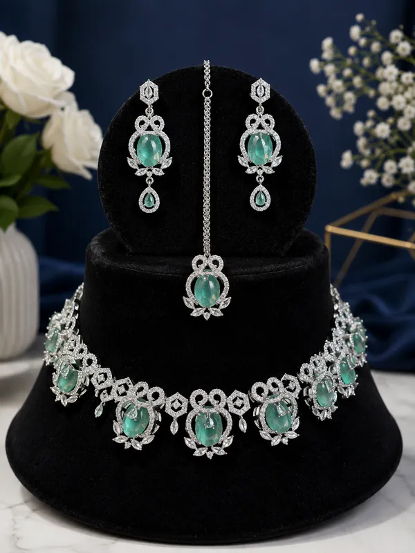 Green_Ad_Stone_Bridal_Necklace_Earrings_Maang_Tikka_Set_For_Women