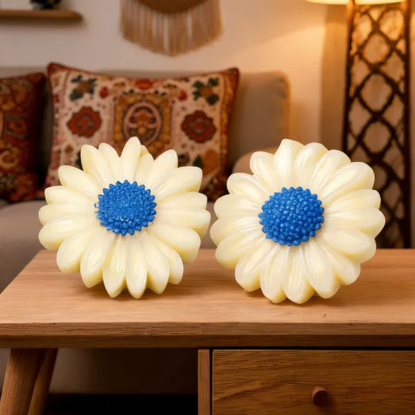 Daisy_Flower_Shaped_Lavender_Decorative_Soap_Bar_-_Pack_Of_2