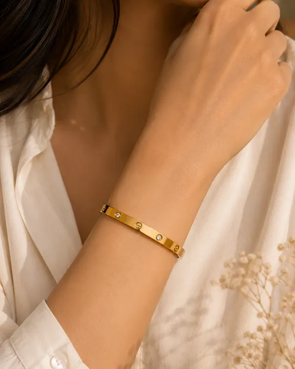 Gold_Plated_Studded_Screw_Design_Bangle_Bracelet_For_Women