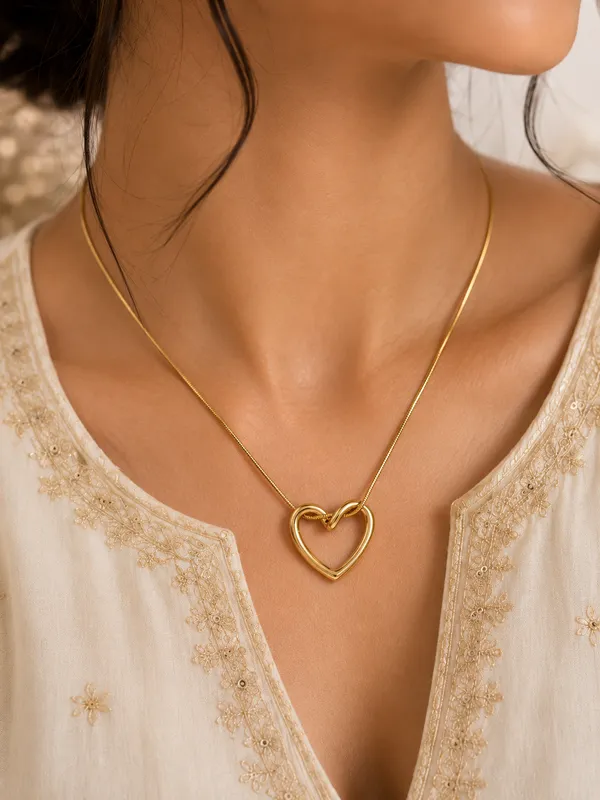 Gold_Plated_Open_Heart_Pendant_Snake_Chain_Necklace_For_Women