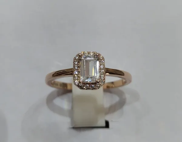 Rose_Gold_Sterling_Rectangular_Crystal_Stone_Ring_For_Women